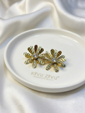 The Daisy Bloom Crystal Studs